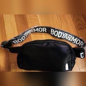 Bodyarmor waist /across chest pack, brand new